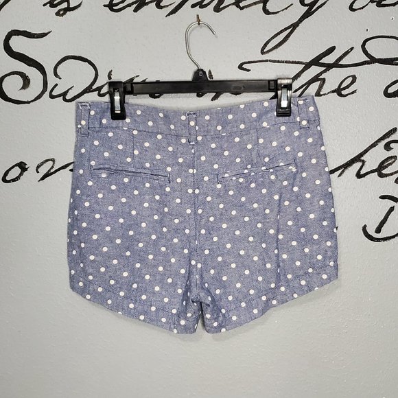 Old Navy Mid-Rise Everyday Linen-Blend Blue Polka Dot Shorts, 8 - Picture 4 of 6